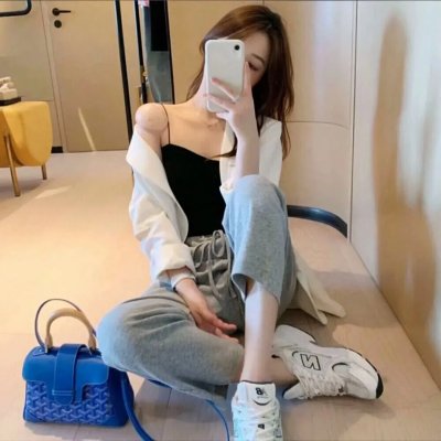 天方艳后